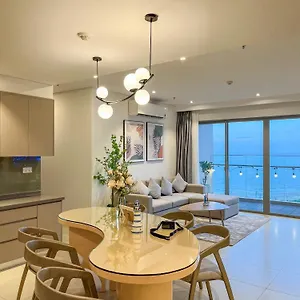 https://the-song-vung-tau-near-beach.hotelsvungtau.com